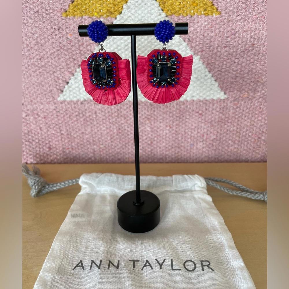 NWOT- Ann Taylor- Raffia Beaded Chandelier Earrings